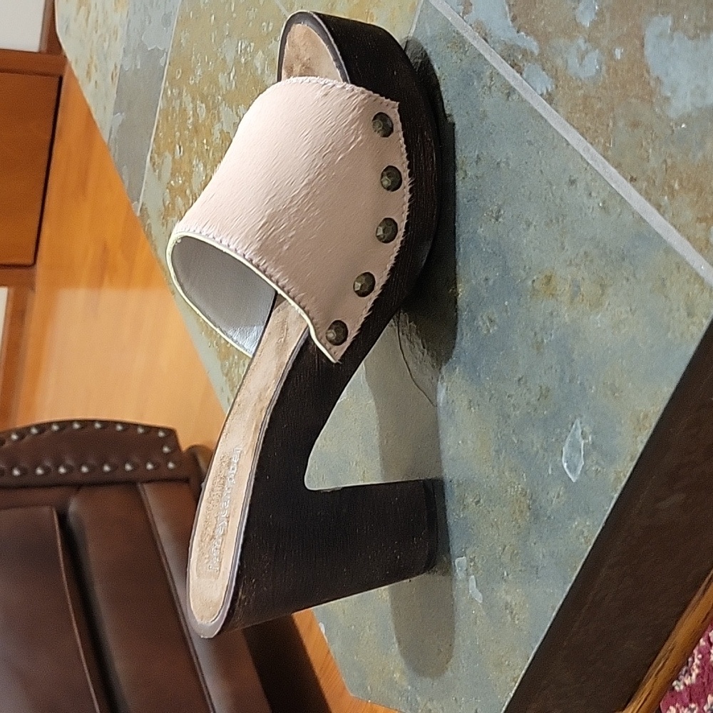 Jeffrey Campbell - Dlight-F Pink Calf Hair Riveted Platform Sandals Womens - 9M - Picture 4 of 13